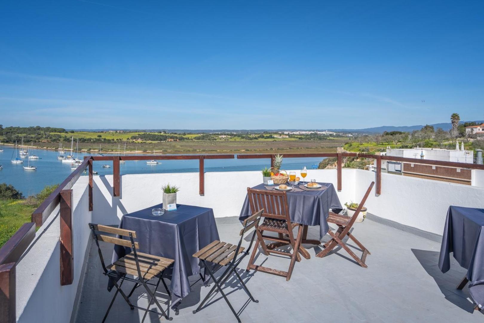 Ria Guest House Alvor Eksteriør bilde